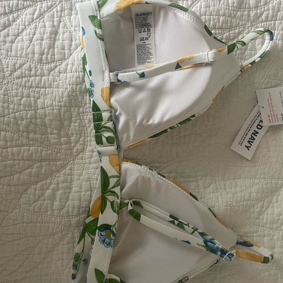 NWT lemon print bra bikini (top size M, bottoms size L) - Picture 4 of 9